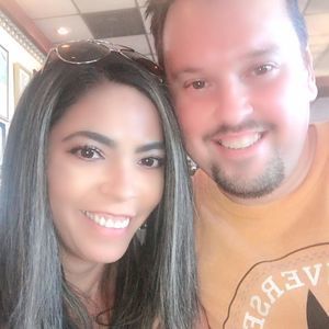 Meet your Posher, Amparo